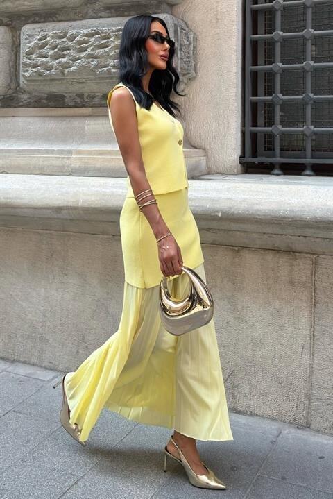 Yelekli Ve Pilise Etekli Triko Takım 10001 - 5