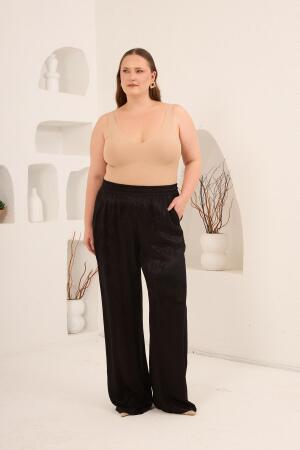 Yılan Desenli Beli Lastikli Kadın Büyük Beden Bol Paça Pantolon Siyah - 5