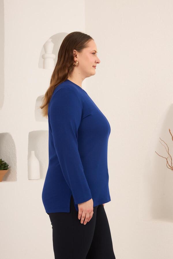 Yırtmaç Detaylı Bisiklet Yaka Kadın Büyük Beden Basic Triko Saks - 3